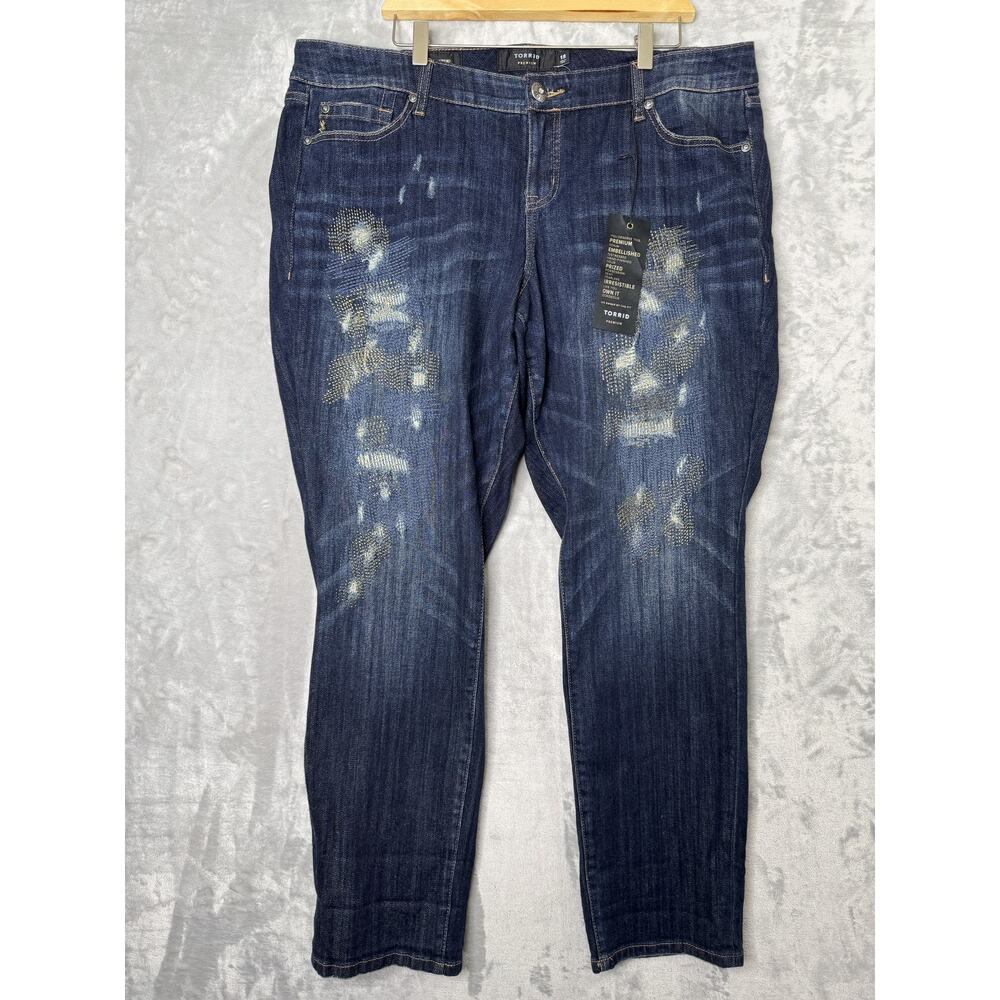 Torrid Boyfriend Jeans Womens 18 Blue Distressed Embellished Premium Denim NEW